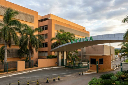 Criado com LabNews Pro