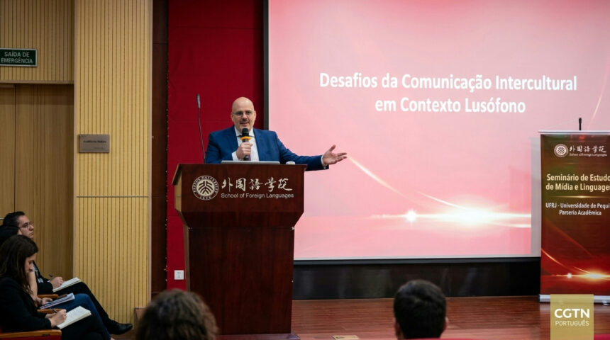 Criado com LabNews Pro